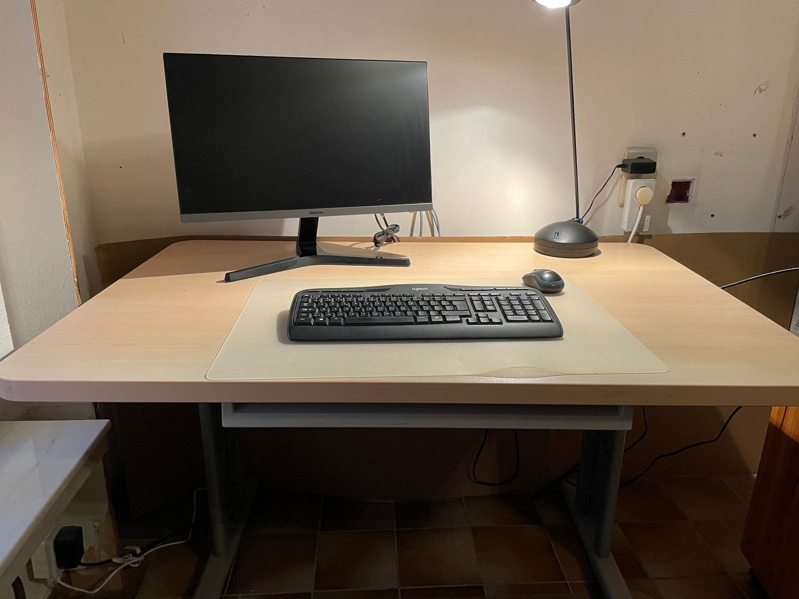 Bureau avec toboggan, Bureau d'ordinateur, 120 cm, Enlèvement, Utilisé