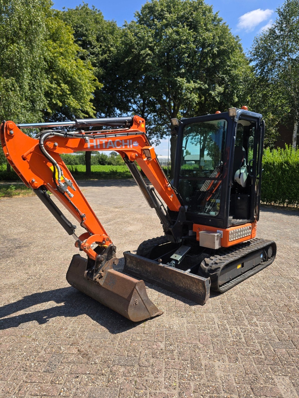 Hitachi ZX26U minigraver graafmachine, Enlèvement ou Envoi