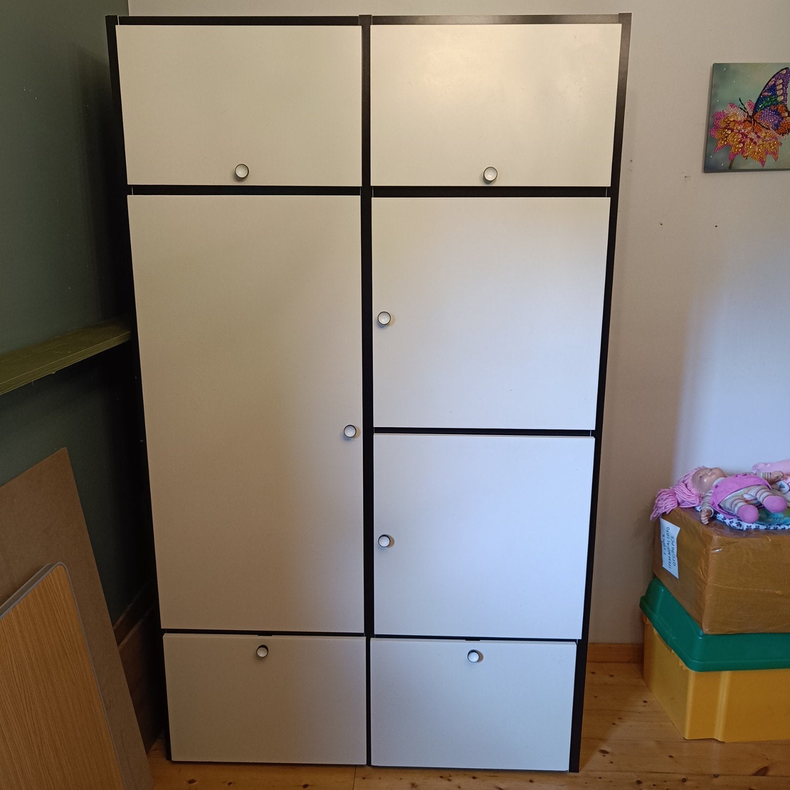 Kleerkast (kinderkamer), Ophalen
