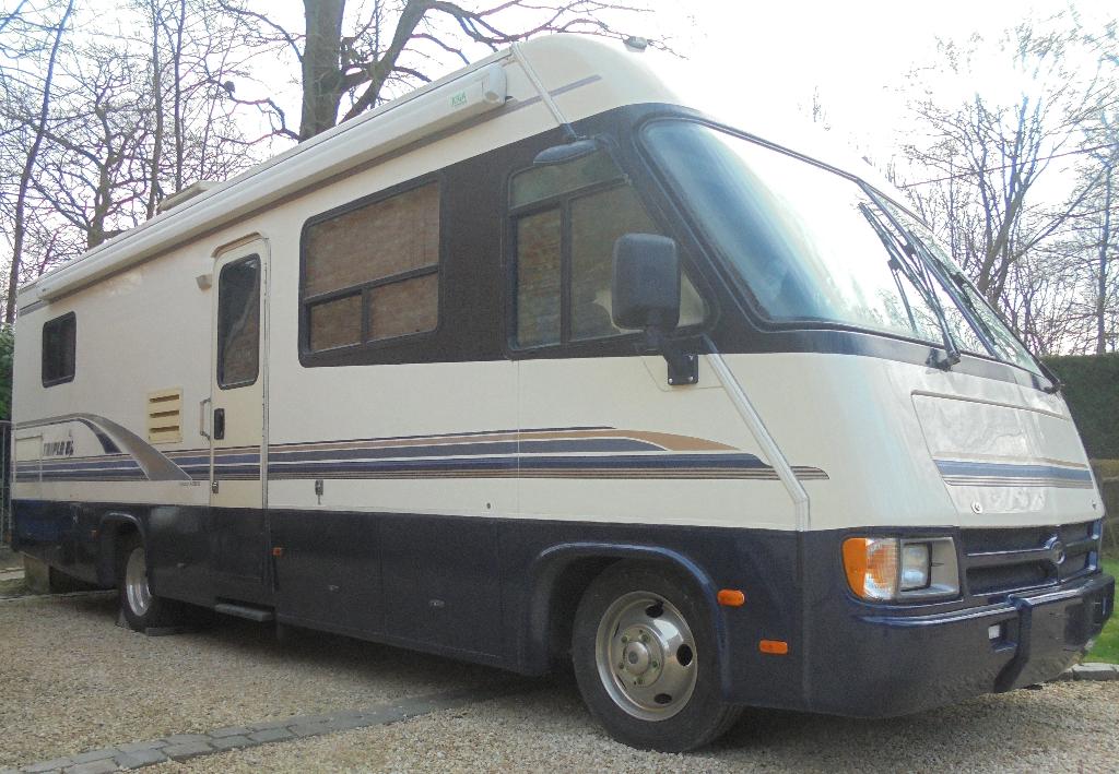 Camping-car Chevrolet Triple E Commander A2901E, Réfrigérateur, Diesel, Automatique, Particulier
