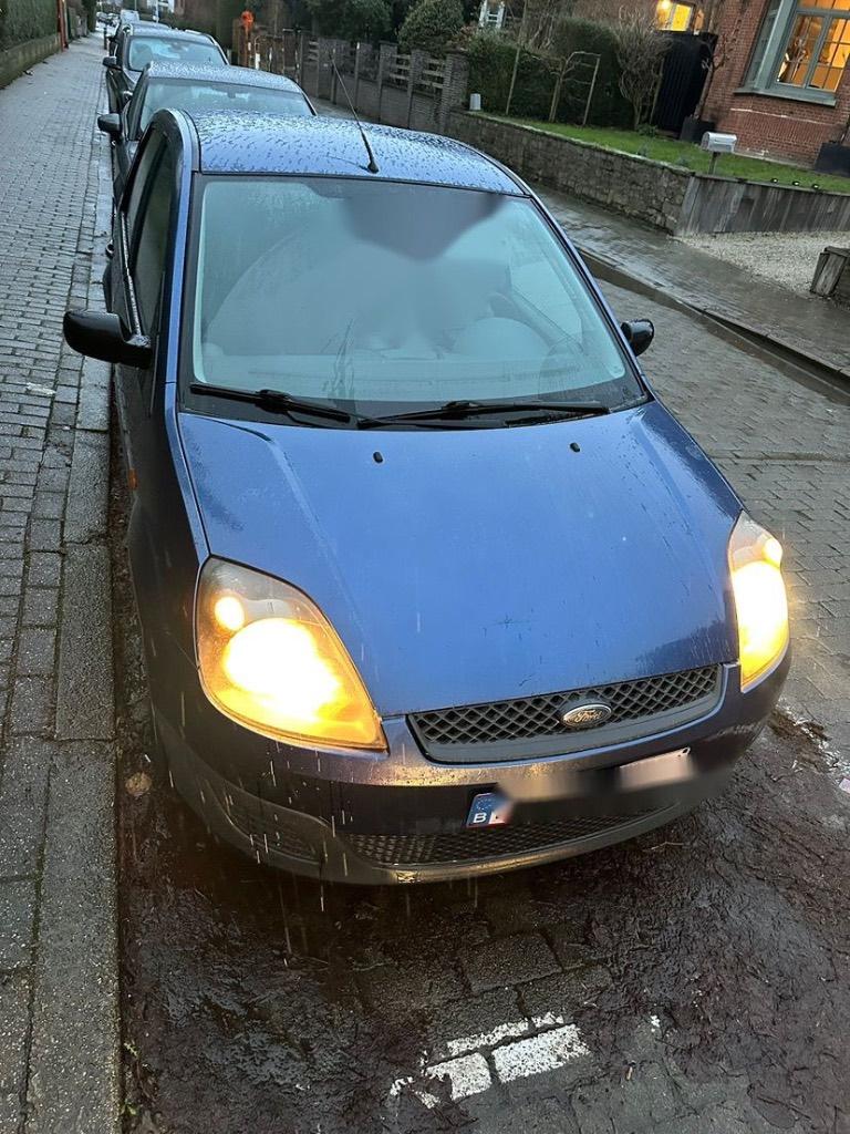Ford fiesta, Autos : Divers, Voitures accidentées, Boîte manuelle, Berline, Enlèvement, Ford