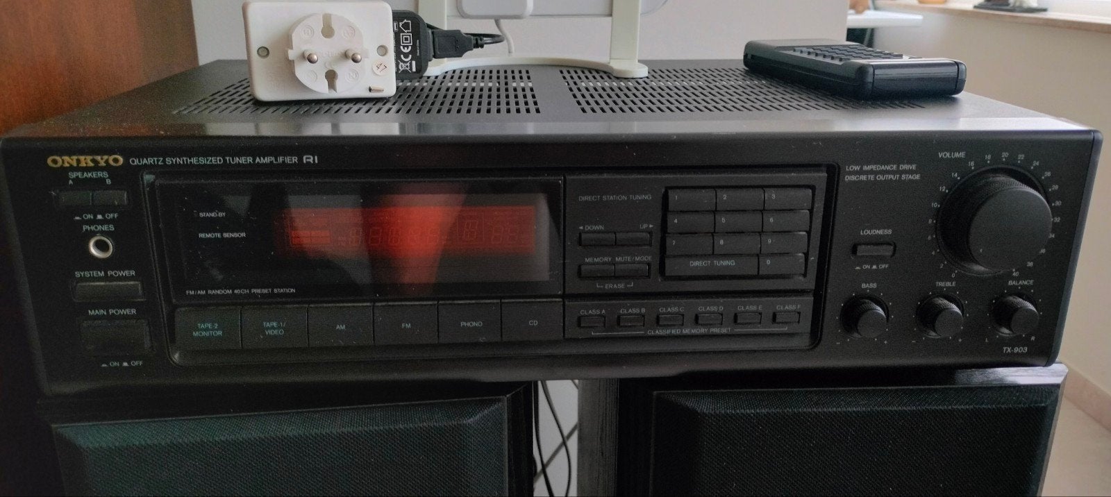 Onkyo synthesized tuner, Enlèvement, Comme neuf