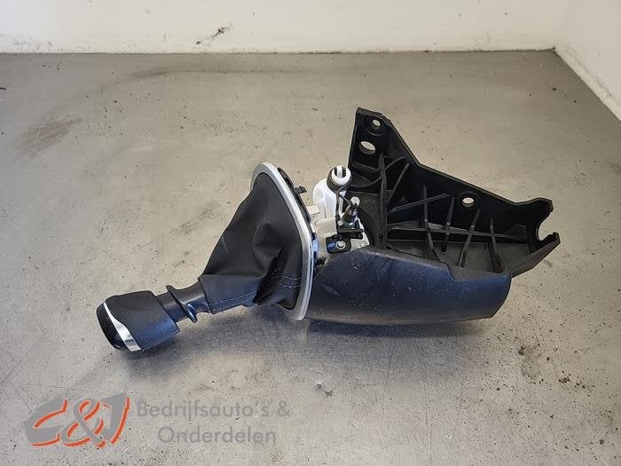 Timonerie de changement de vitesse d'un Renault Trafic, Renault, -, 3 mois de garantie, Utilisé