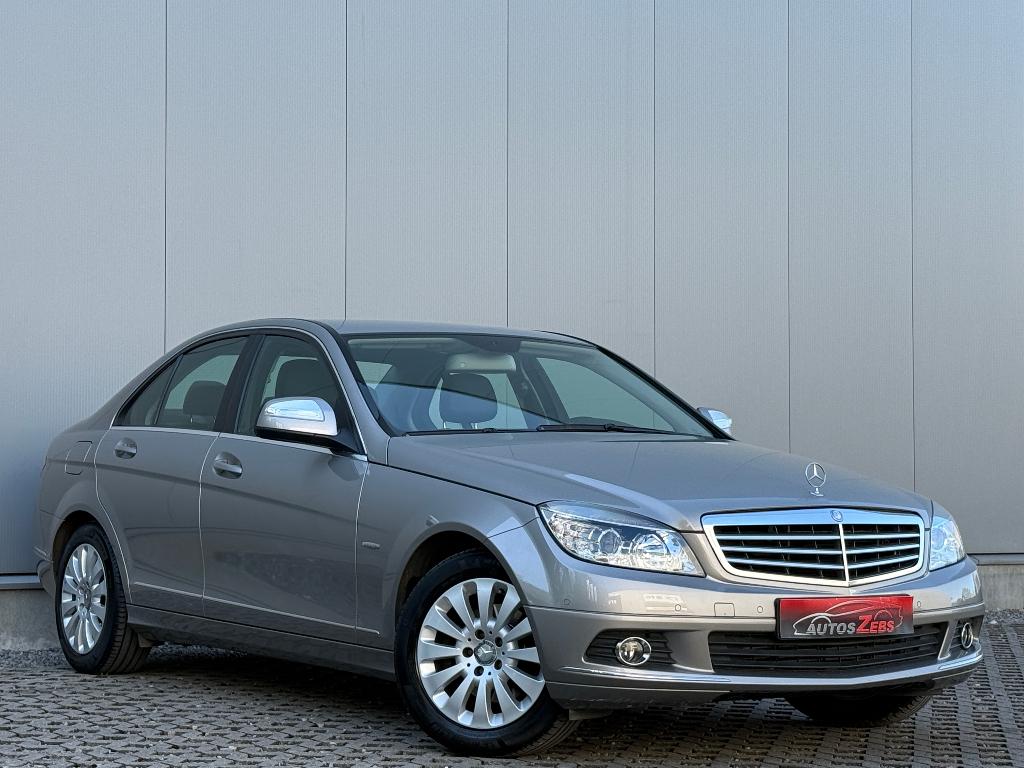 Mercedes-Benz C 220 CDI Park.Sensor Elek.Zetels Dig.Airco, Auto's, Mercedes-Benz, Voorwielaandrijving, Zwart, 4 cilinders, https://public.car-pass.be/vhr/f6810fb4-4d9d-4d9d-9ebd-87008231f5db