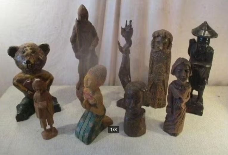 Très beau lot de 9 vieilles statues en bois, Enlèvement ou Envoi, Fait main, Bois, Statue