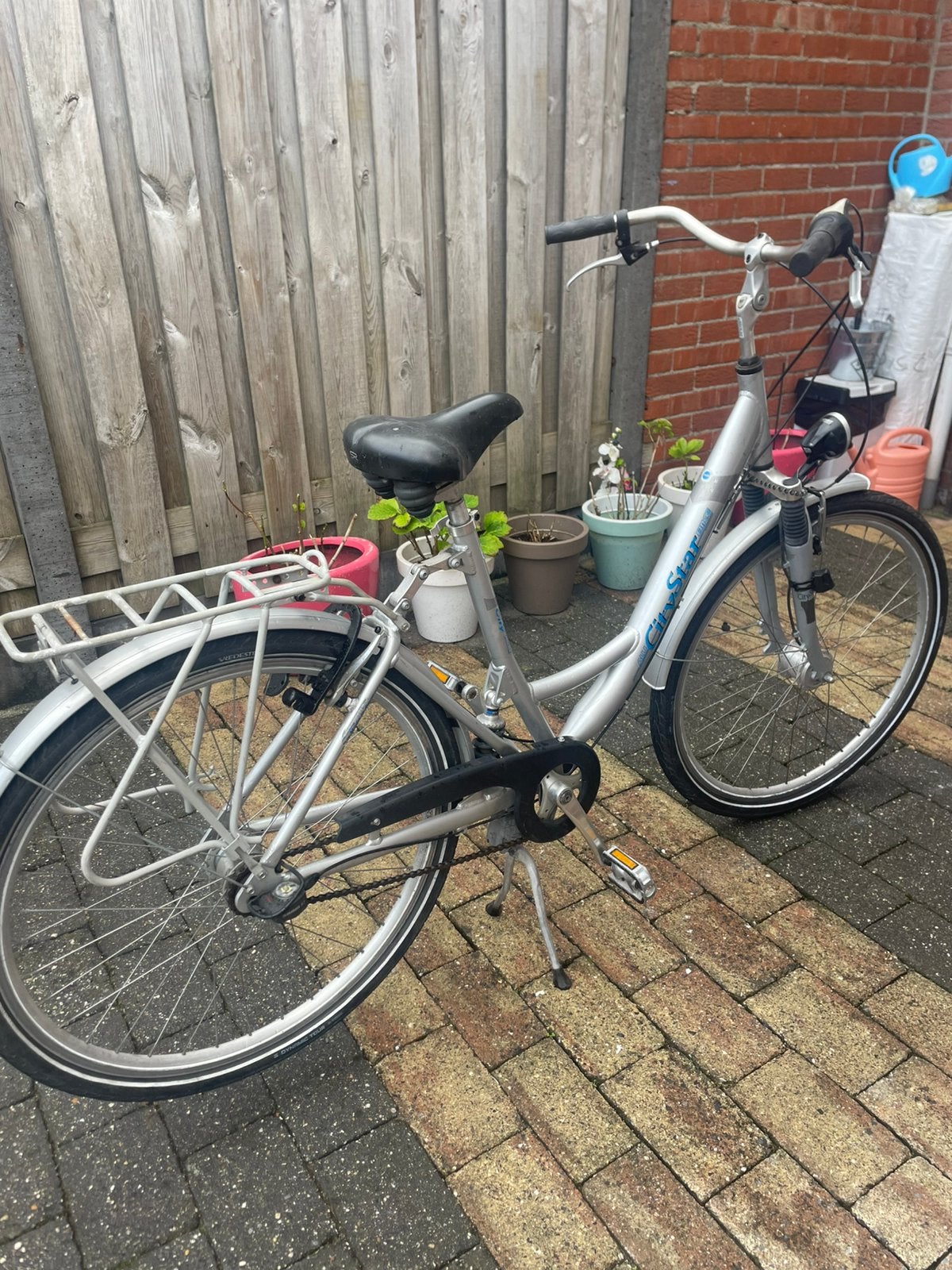 Dames fiets 28inch 7 versnelingen, Fietsen en Brommers, Ophalen, Zo goed als nieuw, Versnellingen