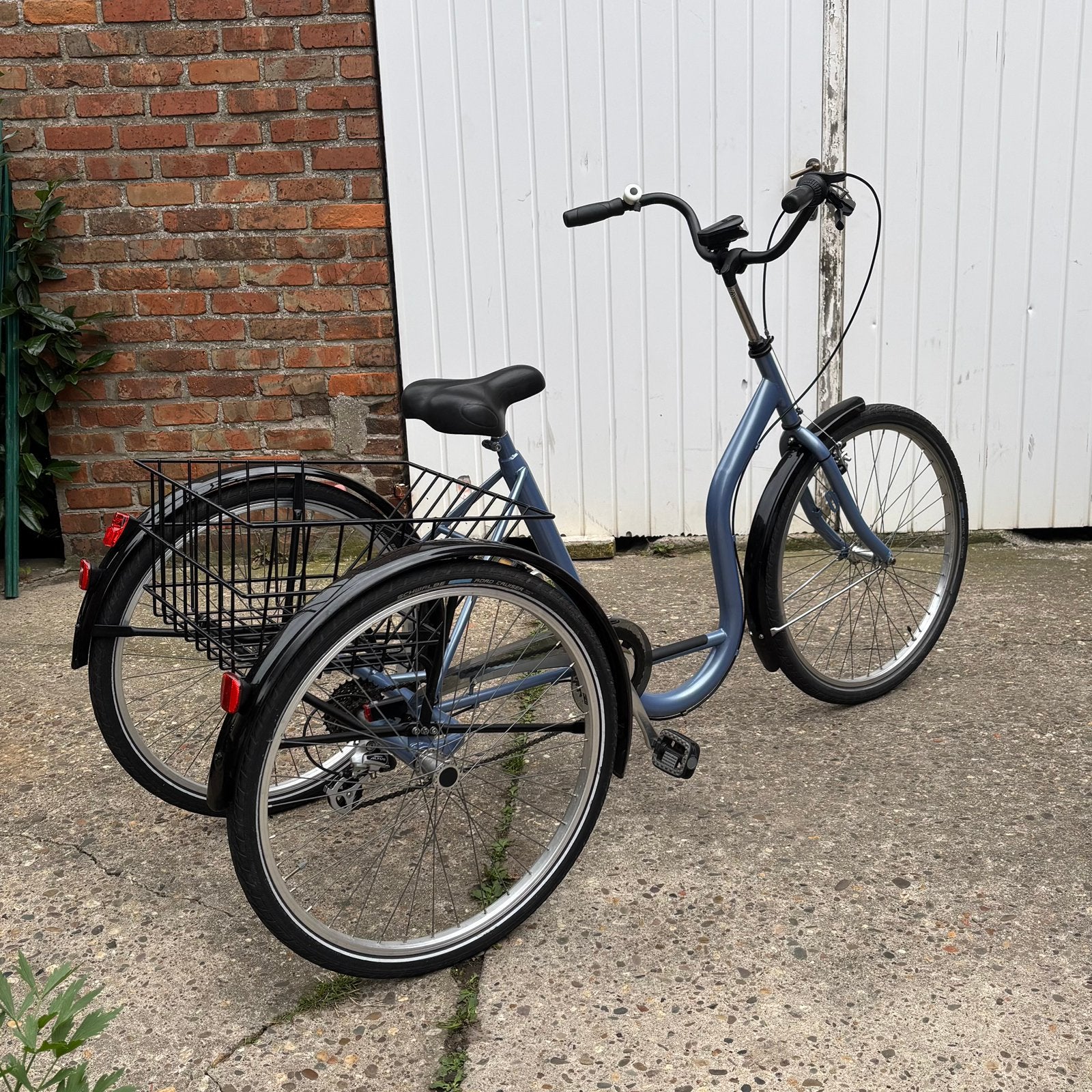 Driewielfiets - lichtblauw, Ophalen, Zo goed als nieuw