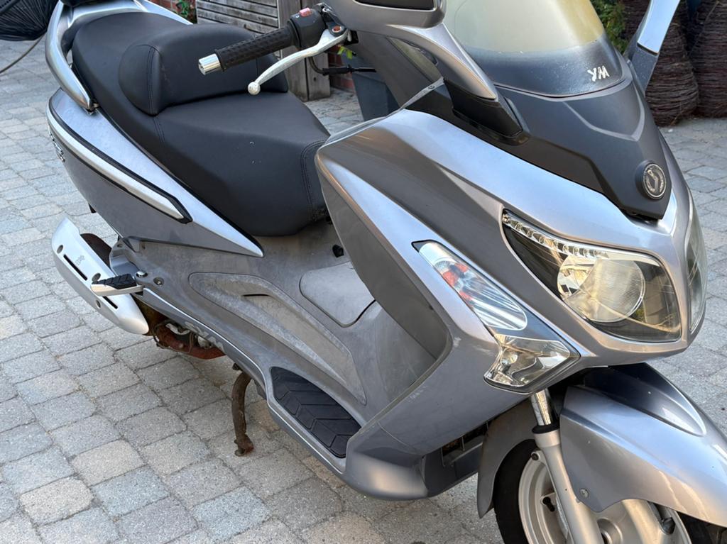 Sym scooter GTS 125 evo, Fietsen en Brommers, Ophalen, Gebruikt, 125 cc, Benzine