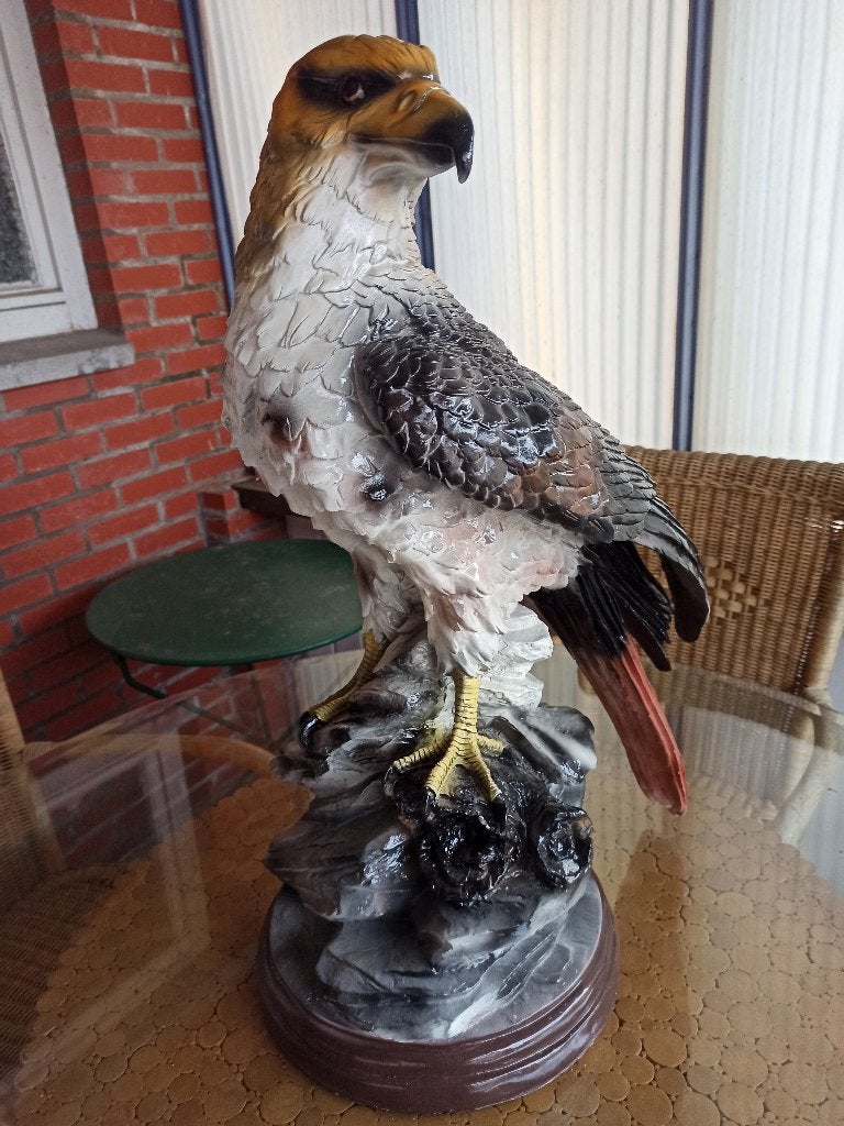 arend op rots, Tuin en Terras, Tuinbeelden, Ophalen, Nieuw, Kunststof, Dierenbeeld
