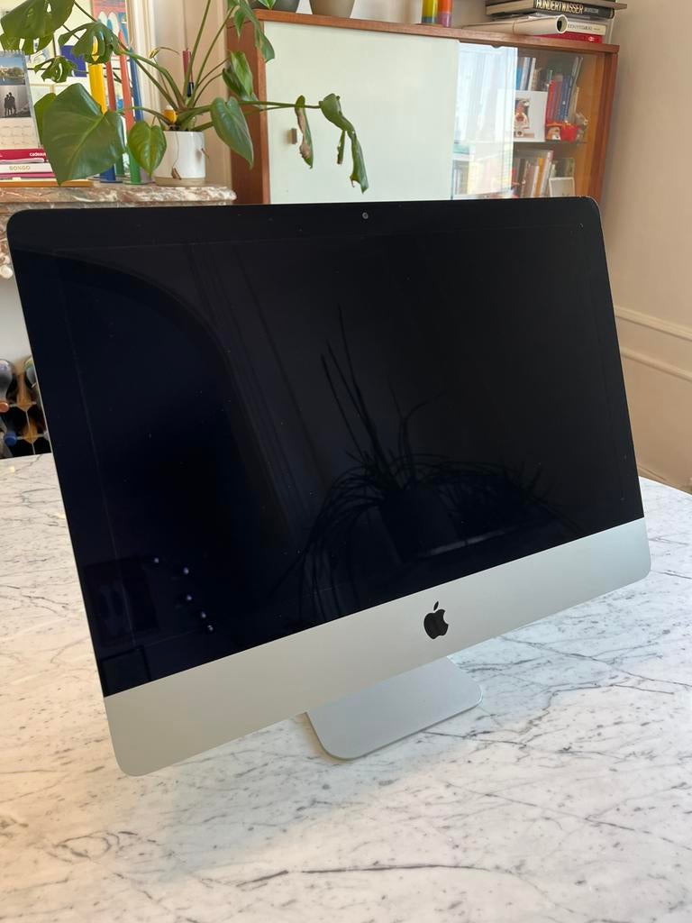 iMac 21.5 inch Late 2012, Computers en Software, Apple Desktops, Ophalen of Verzenden, Zo goed als nieuw, IMac, SSD