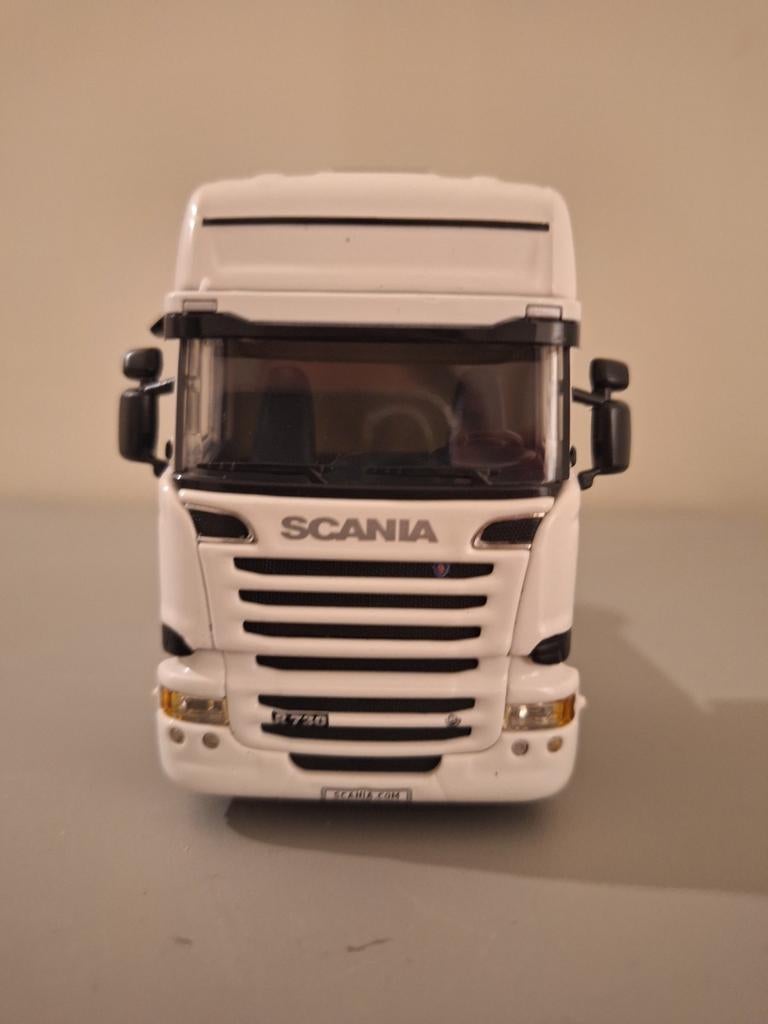 Modelvrachtwagen SCANIA 1:50, Hobby en Vrije tijd, Ophalen