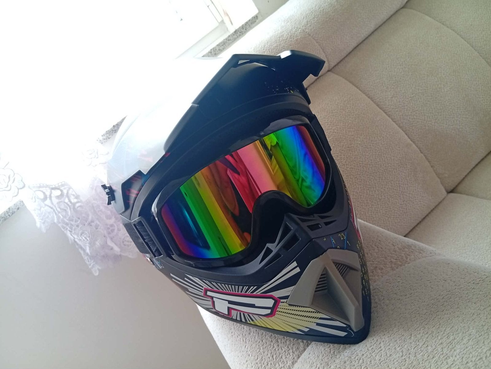 Cross helm nieuwe nooit gebruikt maat L, Motoren, Ophalen, L