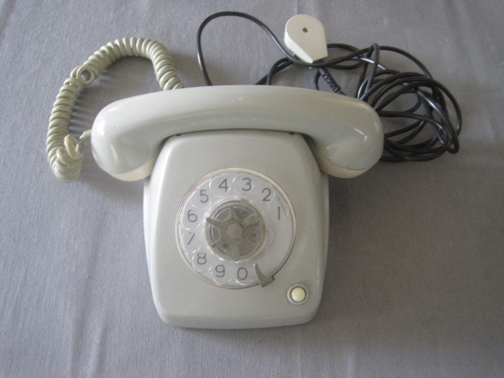 ancien téléphone, Télécoms, Téléphones fixes | Filaires, Enlèvement ou Envoi, Utilisé, Avec cadran rotatif