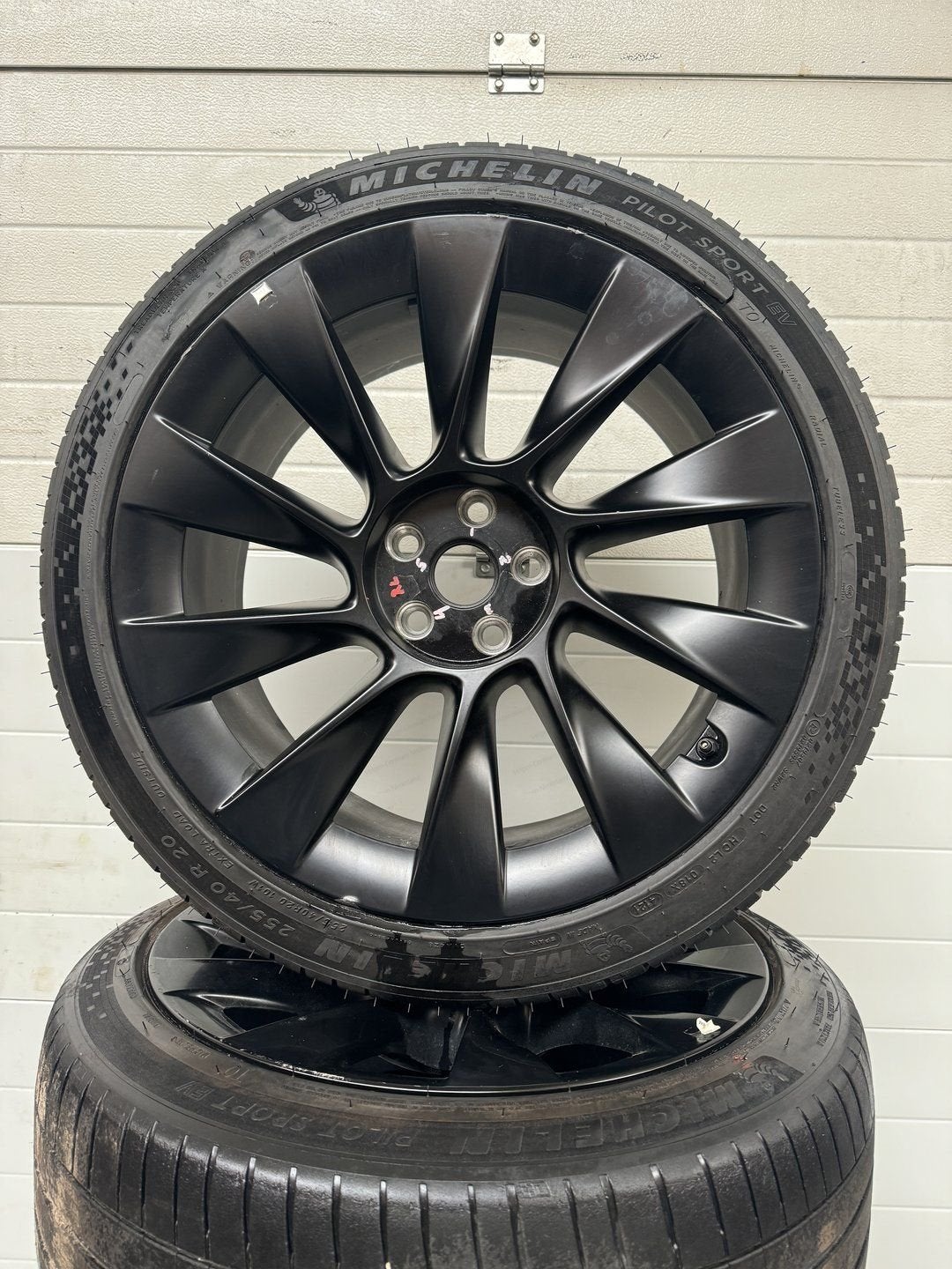 20’’ TESLA MODEL Y INDUCTION VELGEN ZOMERBANDEN ORIG TURBINE, Gebruikt, 255 mm, -, -