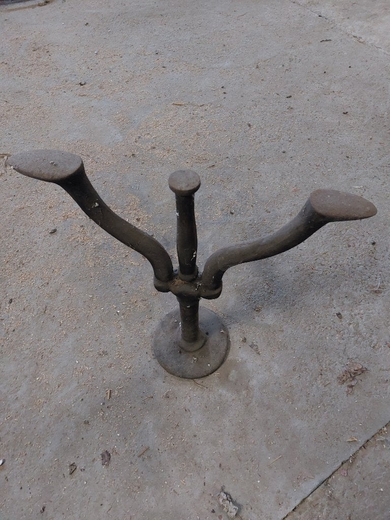 Schoenlappers gereedschap, Ophalen