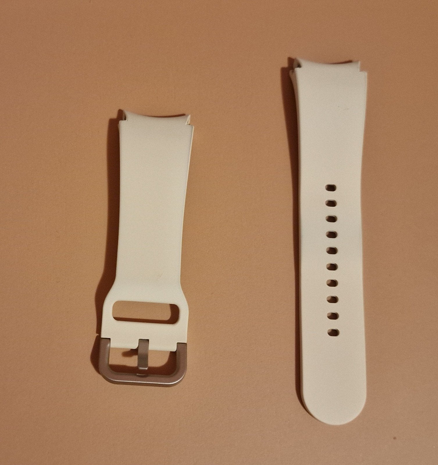 ​Origineel Samsung Galaxy Watch Bandje 20mm (S/M) – Crème, Handtassen en Accessoires, Smartwatches, Ophalen, Waterdicht, Zo goed als nieuw