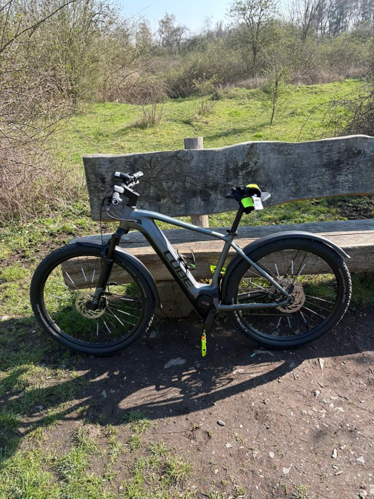 Cube reaction pro hybrid 2022, Fietsen en Brommers, Ophalen, Zo goed als nieuw, Cube