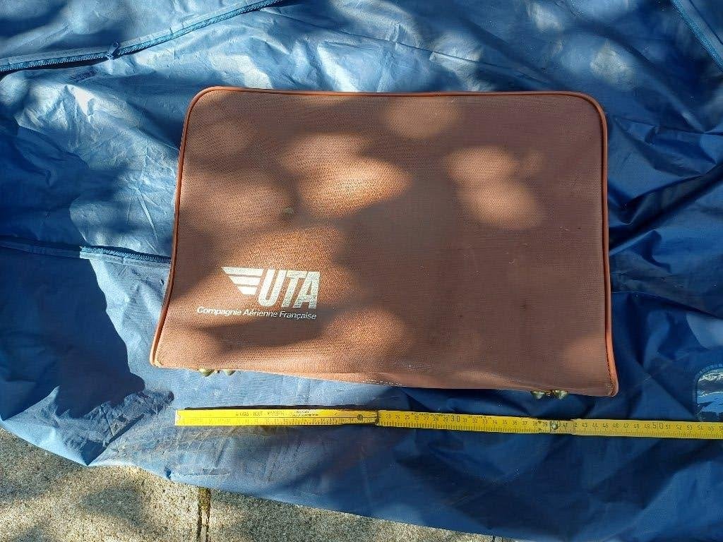 ancienne valise en toile   UTA   AVIATION FRANCE, Enlèvement ou Envoi
