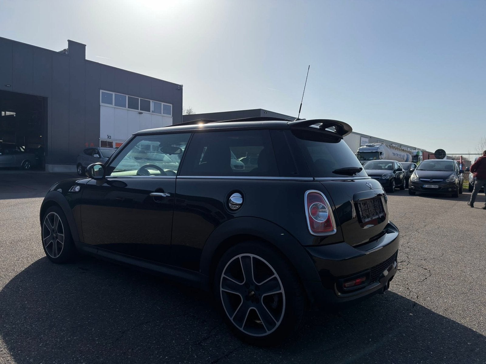 MINI Cooper S 1.6i 16V – 184 PK – PANORAMADAK – GARANTIE, Zwart, 4 cilinders, Leder en Stof, Zwart