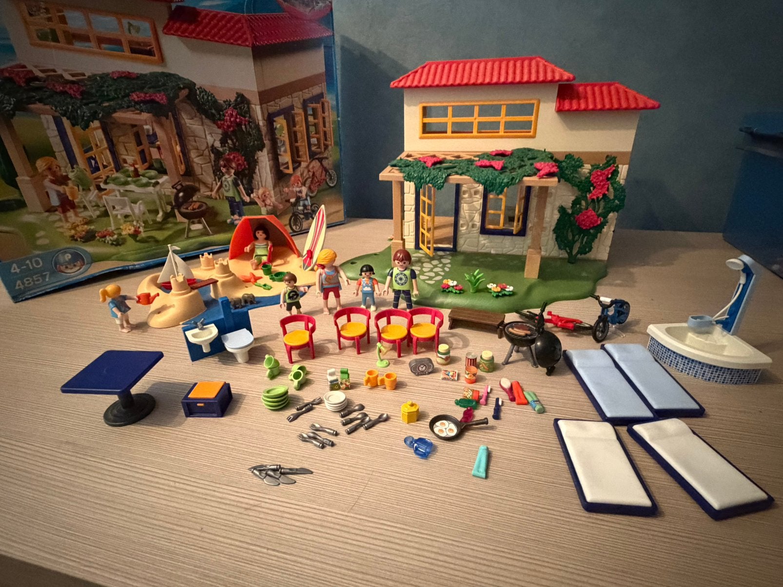 Playmobil 4149. 4857 vakantiehuis en strand, Enlèvement, Comme neuf
