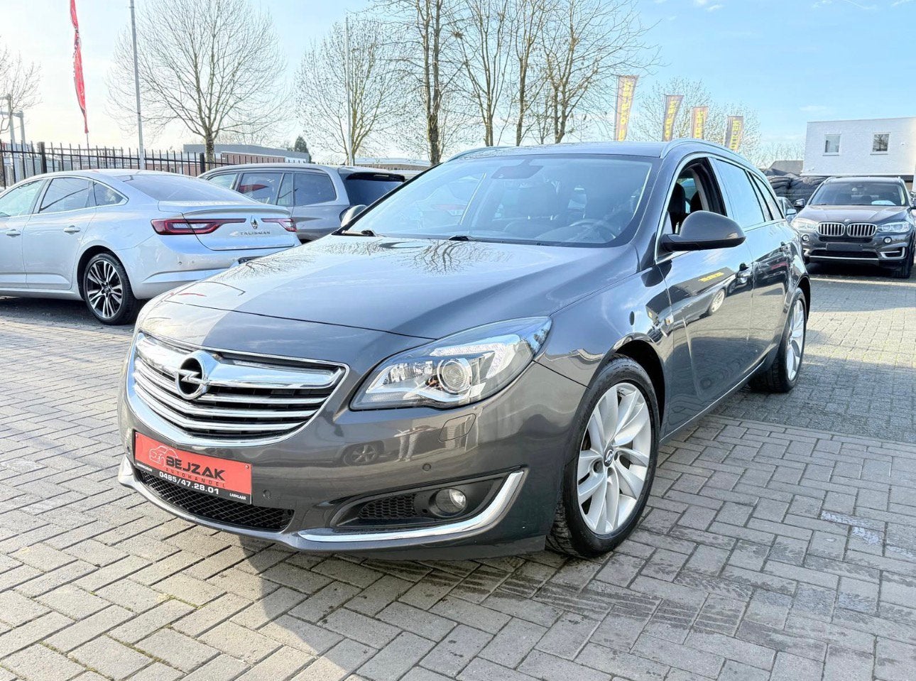 Opel Insignia Cosmo 2.0CDTi Face-Lift Xenon/Leder/Bose/Trekh, Autos, Euro 5, Achat, Entreprise, Boîte manuelle