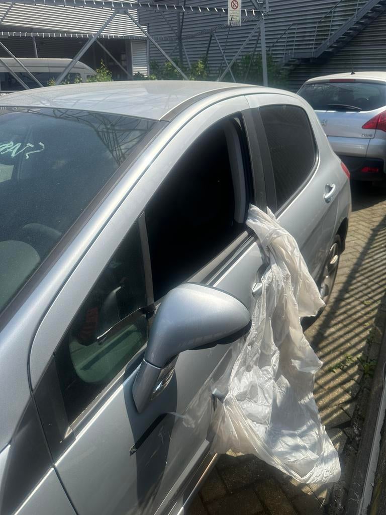 Peugeot 308, Automaat, Euro 5, Particulier, Zilver of Grijs