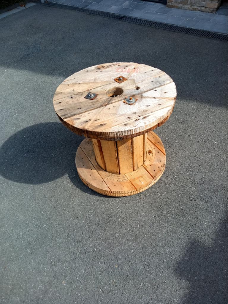 Houten Bobijnen, haspels, Ophalen, Zo goed als nieuw, Rond, Hout