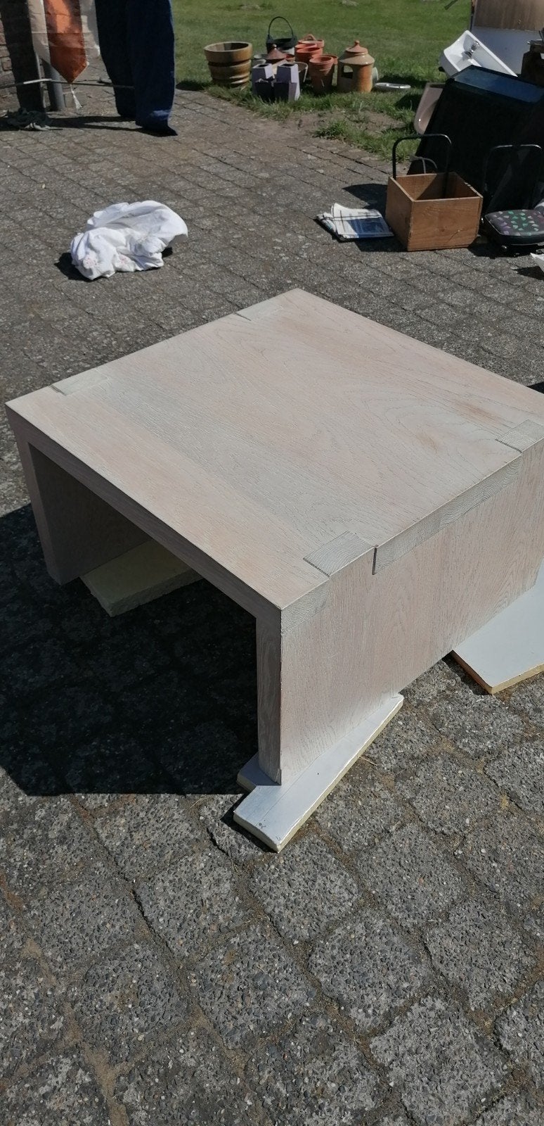 salontafel Mintjens, Ophalen