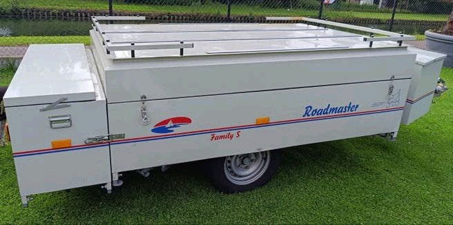 Ancien camion-remorque/Remorque, Enlèvement