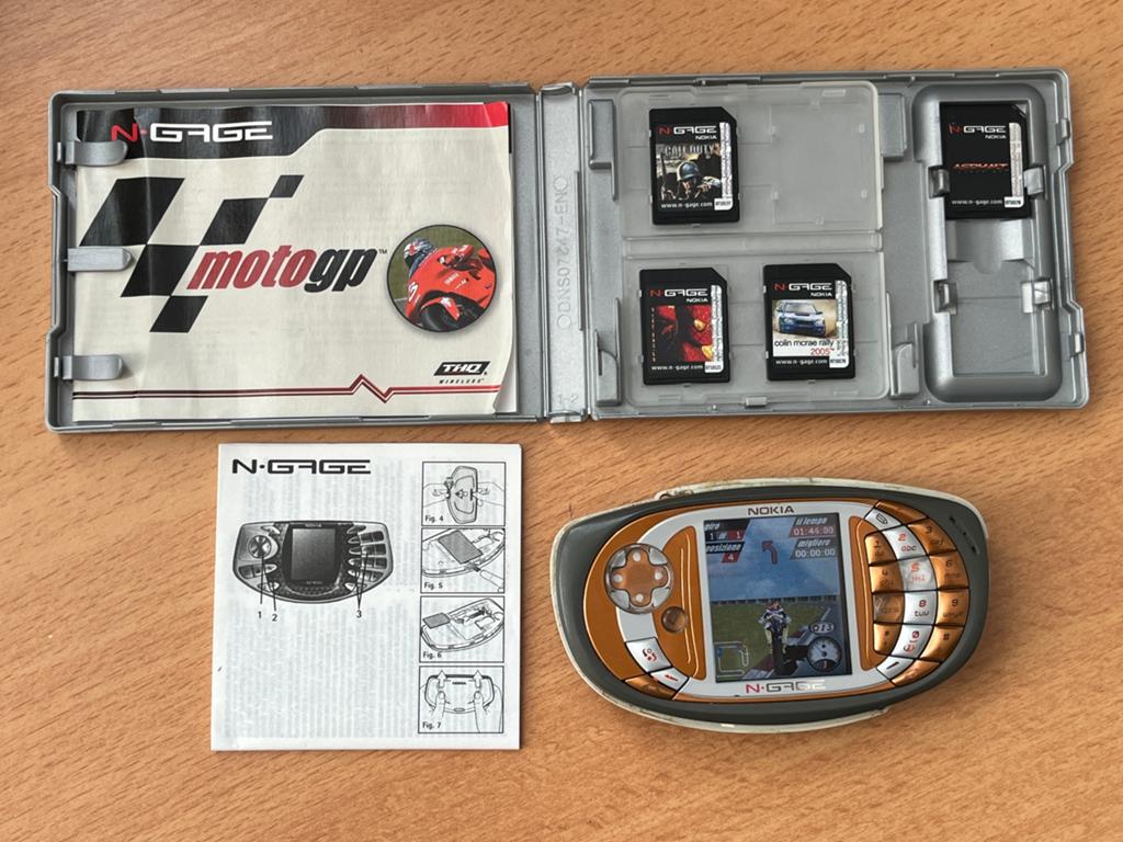 Pack Nokia N-Gage QD + Chargeur + Notice + 5 Jeux, Telecommunicatie, Mobiele telefoons | Nokia, Ophalen of Verzenden