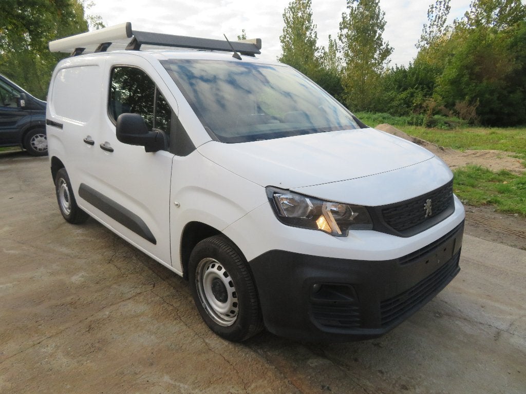 Peugeot Partner 1.5 BlueHDI - 129.025km - 2021 - €6d, Voorwielaandrijving, 75 kW, Stof, 4 cilinders