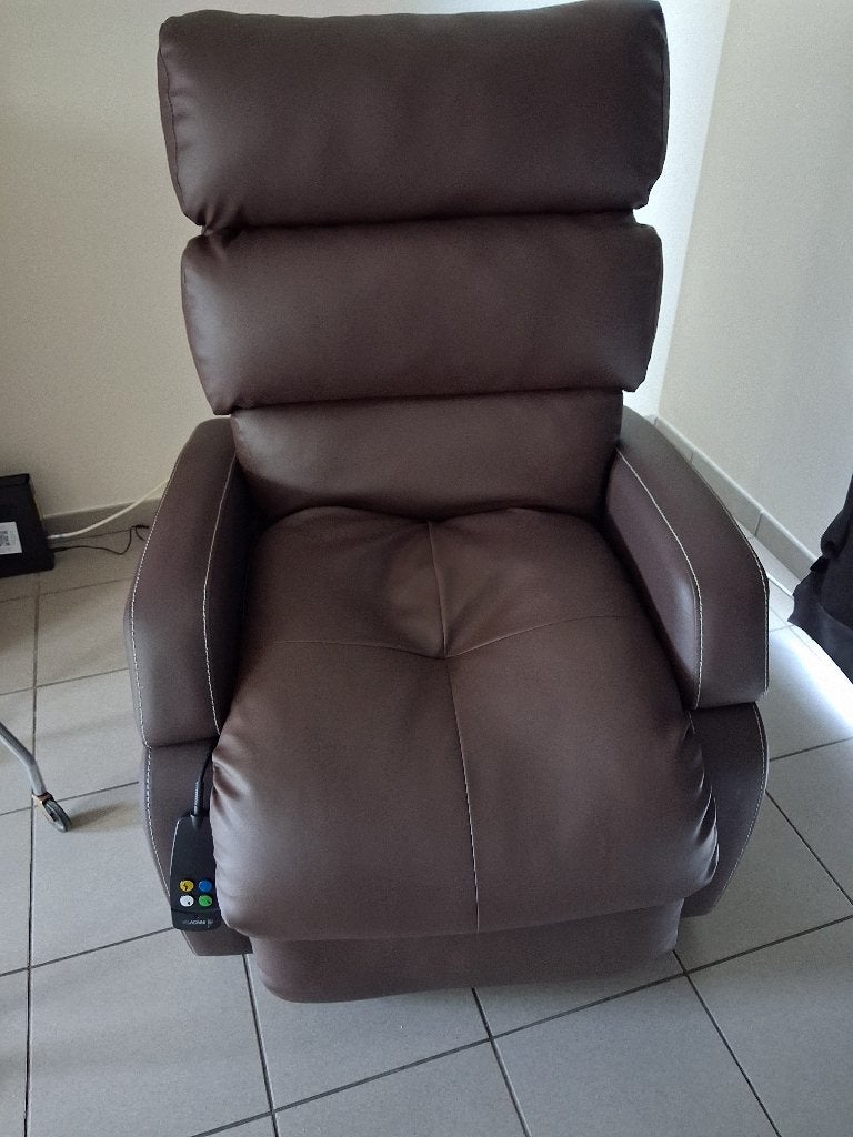 fauteuil électrique 2 moteurs chocolat, Diversen, Ophalen, Nieuw, Elektrische rolstoel