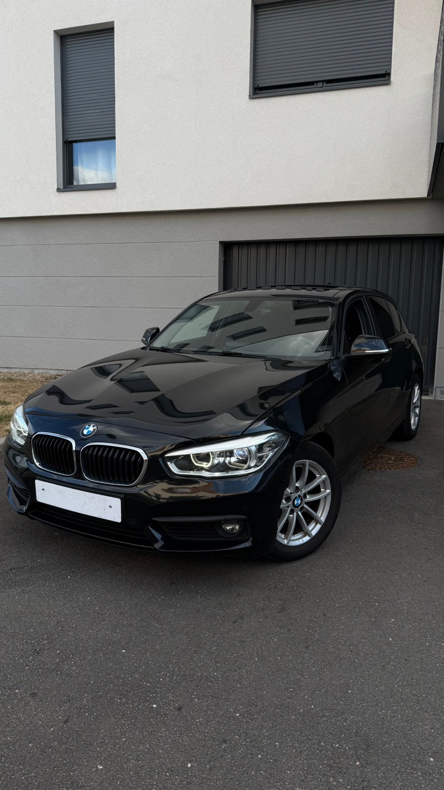 BMW Série 1 116d - Boîte Automatique - Toit ouvrant - LED, Auto's, BMW, 1 Reeks, Automatische klimaatregeling, Bluetooth, Elektrische buitenspiegels