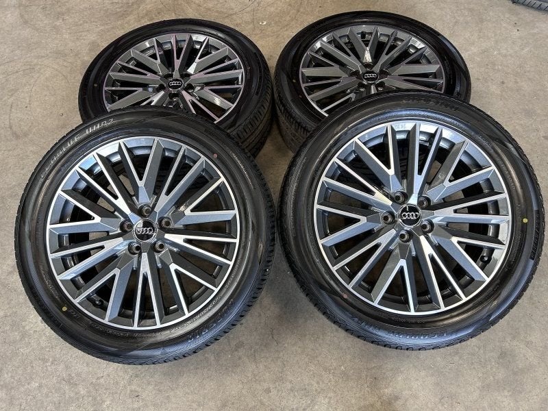 19 inch originele velgen + zomerbanden Audi Q3 83A601025L se, Pneus et Jantes, Pneus été, -, 19 pouces