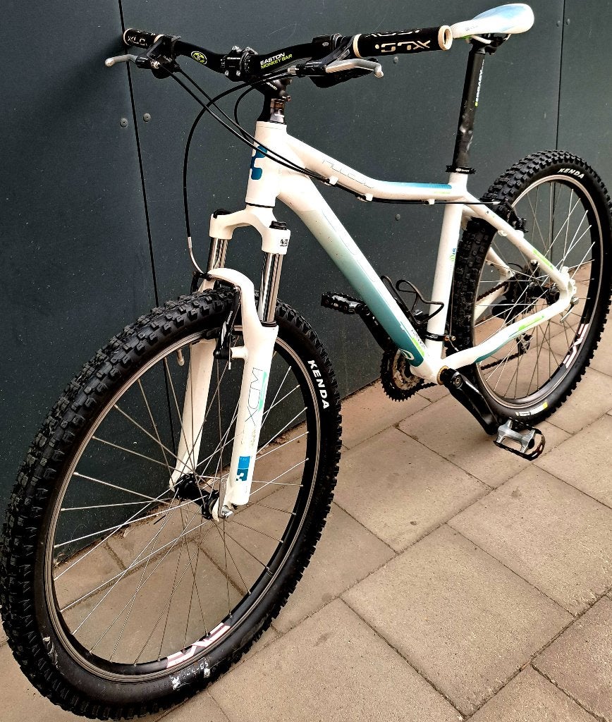 VTT CUBE ACCESS 26" adultes adolescents prix250€048981/3734, Frein sur jante, 26 pouces ou plus, Cube ACCESS 26pouces, Comme neuf