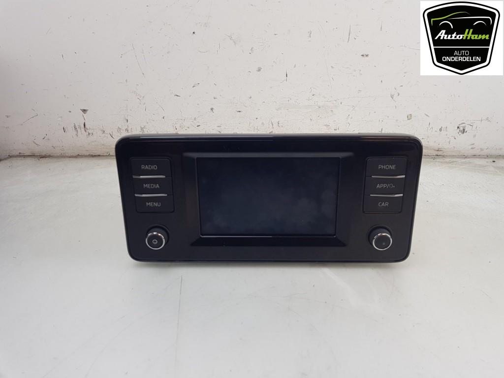 RADIO Skoda Fabia IV (PJ3) (01-2021/-), Gebruikt, Skoda