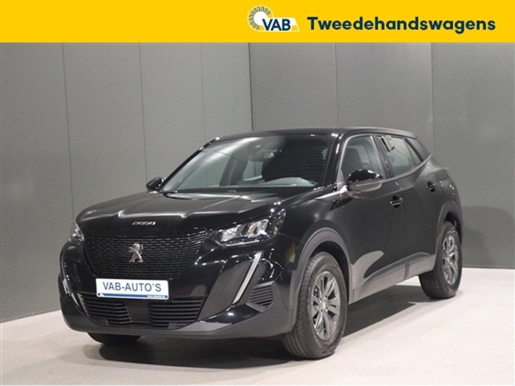 Peugeot 2008   ACTIVE PACK 1.2T DAB CARPLAY CAMERA TREKHAAK, Auto's, Zwart, Zwart, Bedrijf, 5 deurs