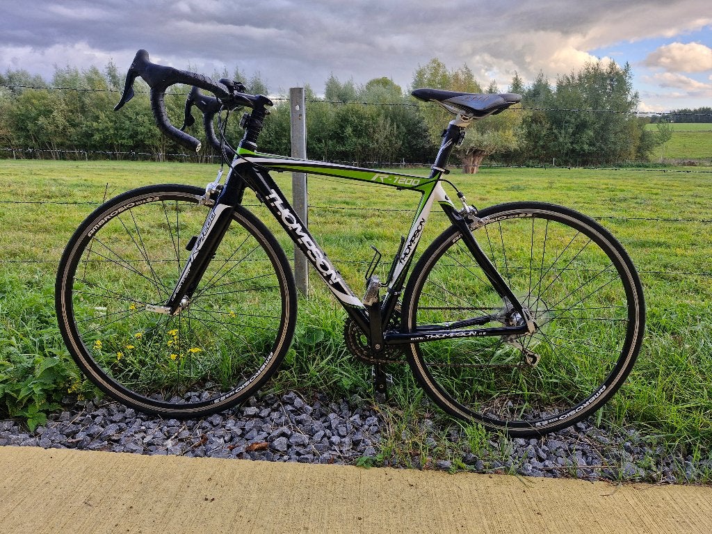 Vélo de route THOMPSON R-1200 taille 52cm, Enlèvement