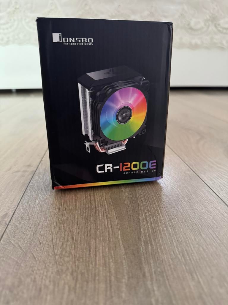 CR-1200E JONSBO RGB, Computers en Software, Ophalen of Verzenden, Zo goed als nieuw, Luchtkoeling