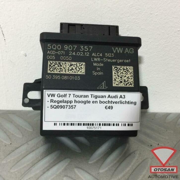 vw golf 7 touran tiguan a3 hauteur feu de virage 5q0907357, Volkswagen, Volkswagen AG, Vw@volkswagen.de, Utilisé