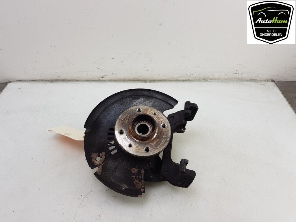 FUSEE AVANT DROITE Renault Clio V (RJAB) (|NIETAFLEESBAAR|), Renault, Utilisé, Peter-Huppertz-Straße 5
51063  Köln, DE, Dialog.deutschland@renault.de