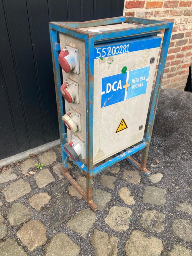 Stroomverdeelkast bouw, Enlèvement