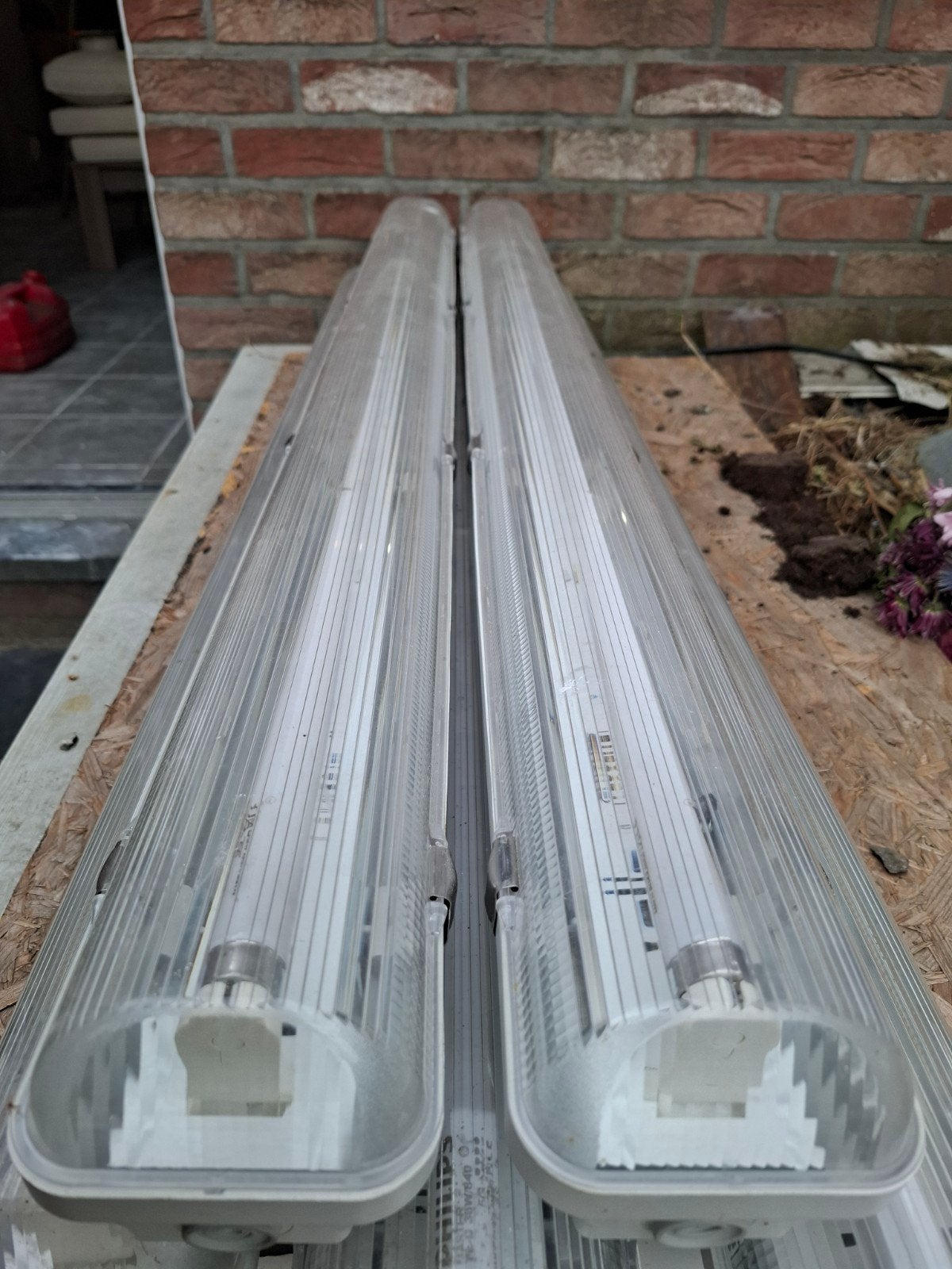 Luminaires étanches FLUOLITE IP65, Ophalen, Zo goed als nieuw, Lamp met armatuur