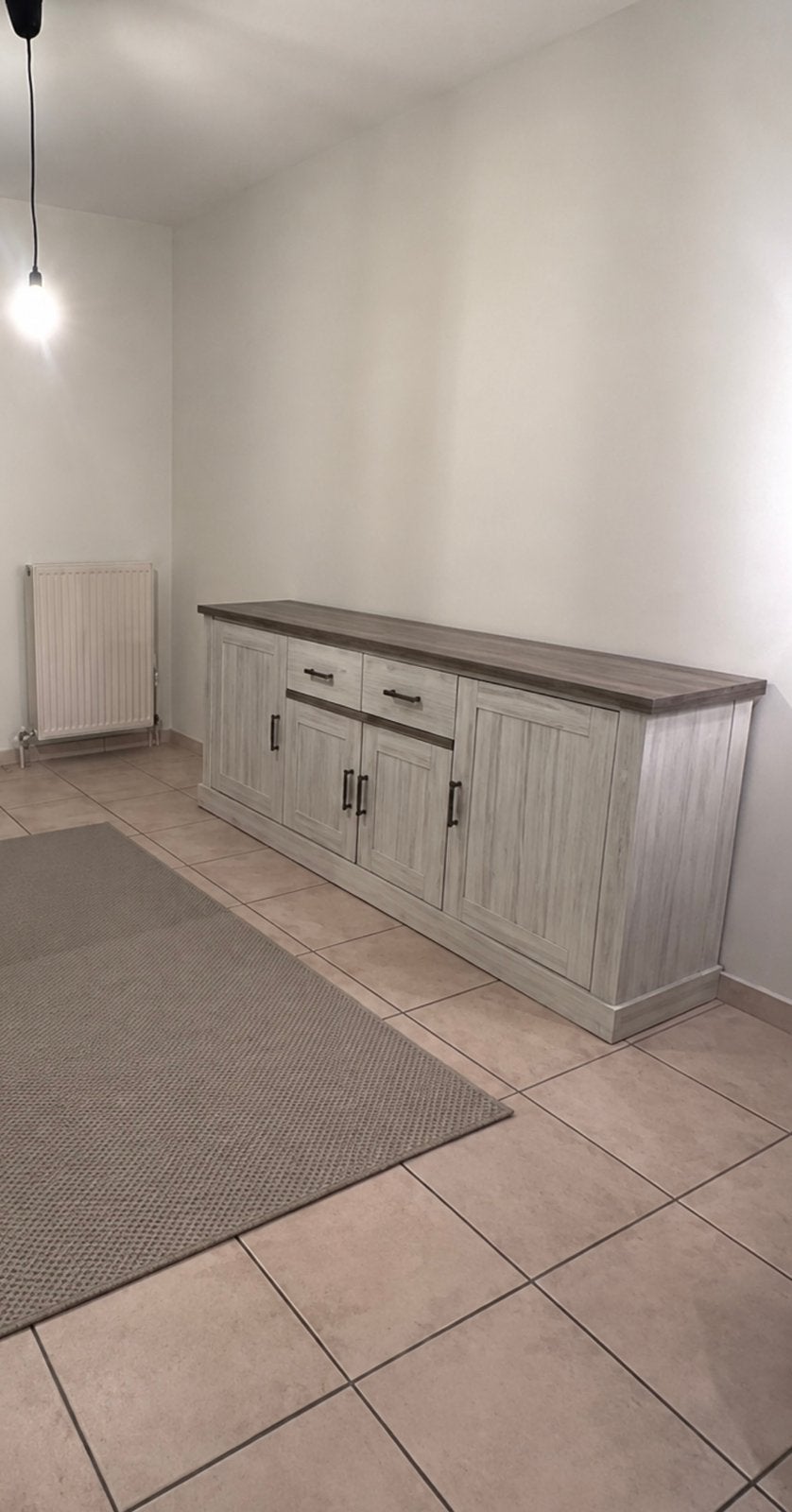 Dressoir emily, Enlèvement, Utilisé
