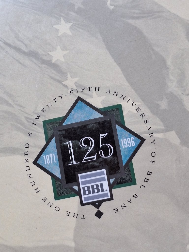 Boek „" A Bank in History "” - 125 jaar BBL”, Verzamelen, Retro, Ophalen