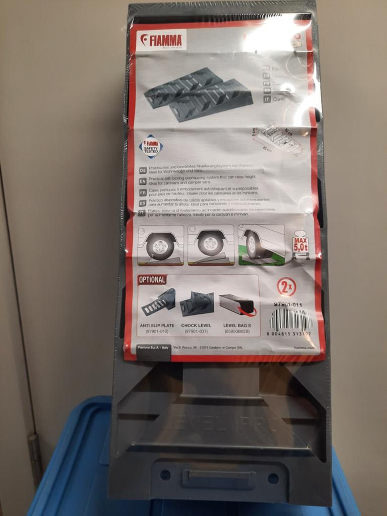 FIAMMA OPRIJPLATEN., Enlèvement