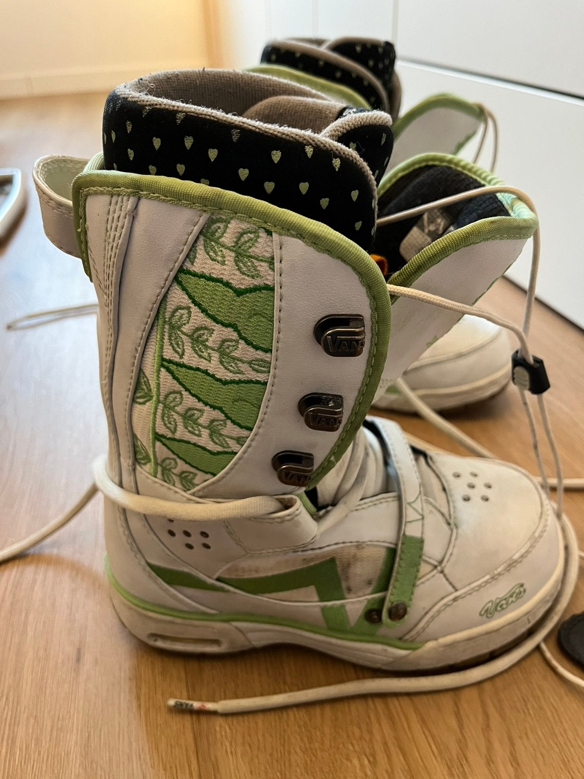 Vans snowboard botte maat 34,5, Sports & Fitness, Enlèvement ou Envoi, Utilisé, Bottes de neige