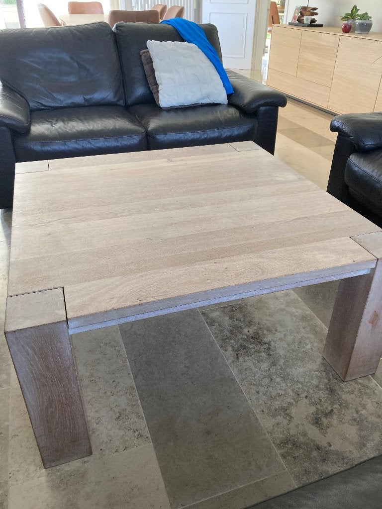 Massief eiken salontafel 100cmx100cm, Huis en Inrichting, Ophalen, Gebruikt, 50 tot 100 cm, 50 tot 100 cm