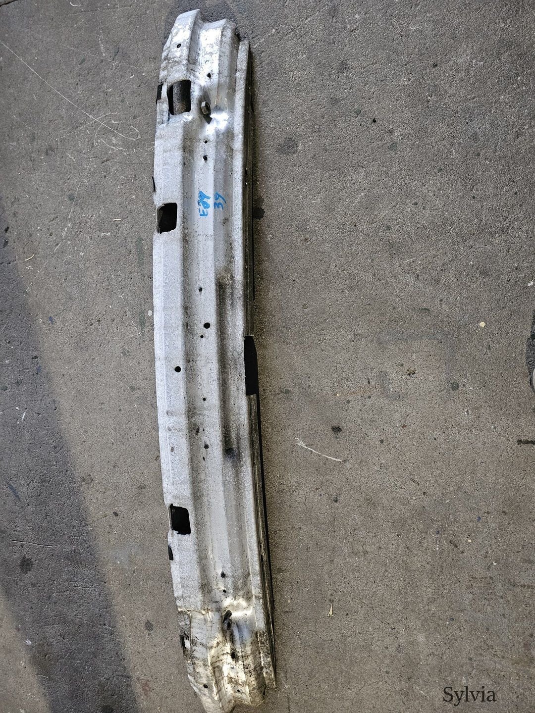 Bumperbalk achterzijde BMW 5 serie E39 51128159371 8159371, Gebruikt, -, -, Ophalen of Verzenden