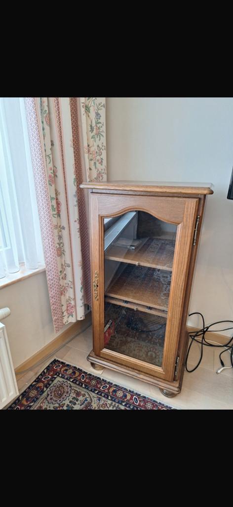 Mobilier stéréo, Enlèvement, Utilisé